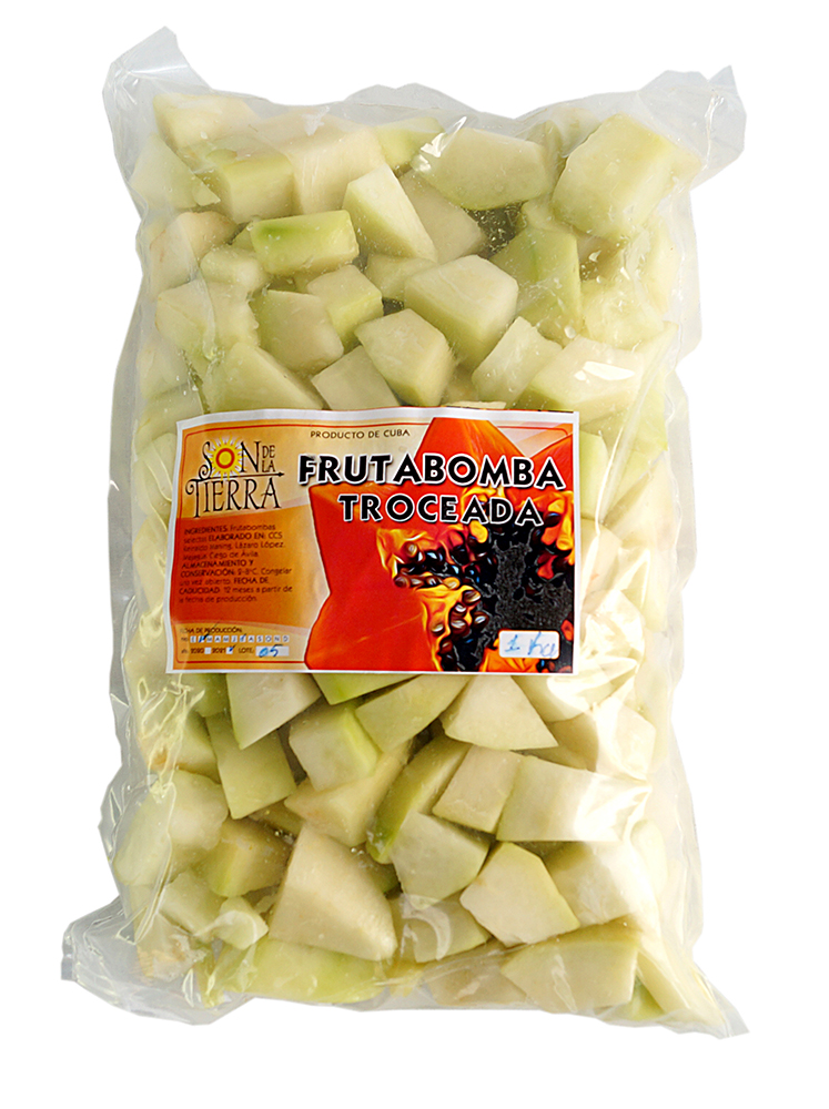 Fruta bomba verde pelada y troceada 1 kg (2.2Lb)